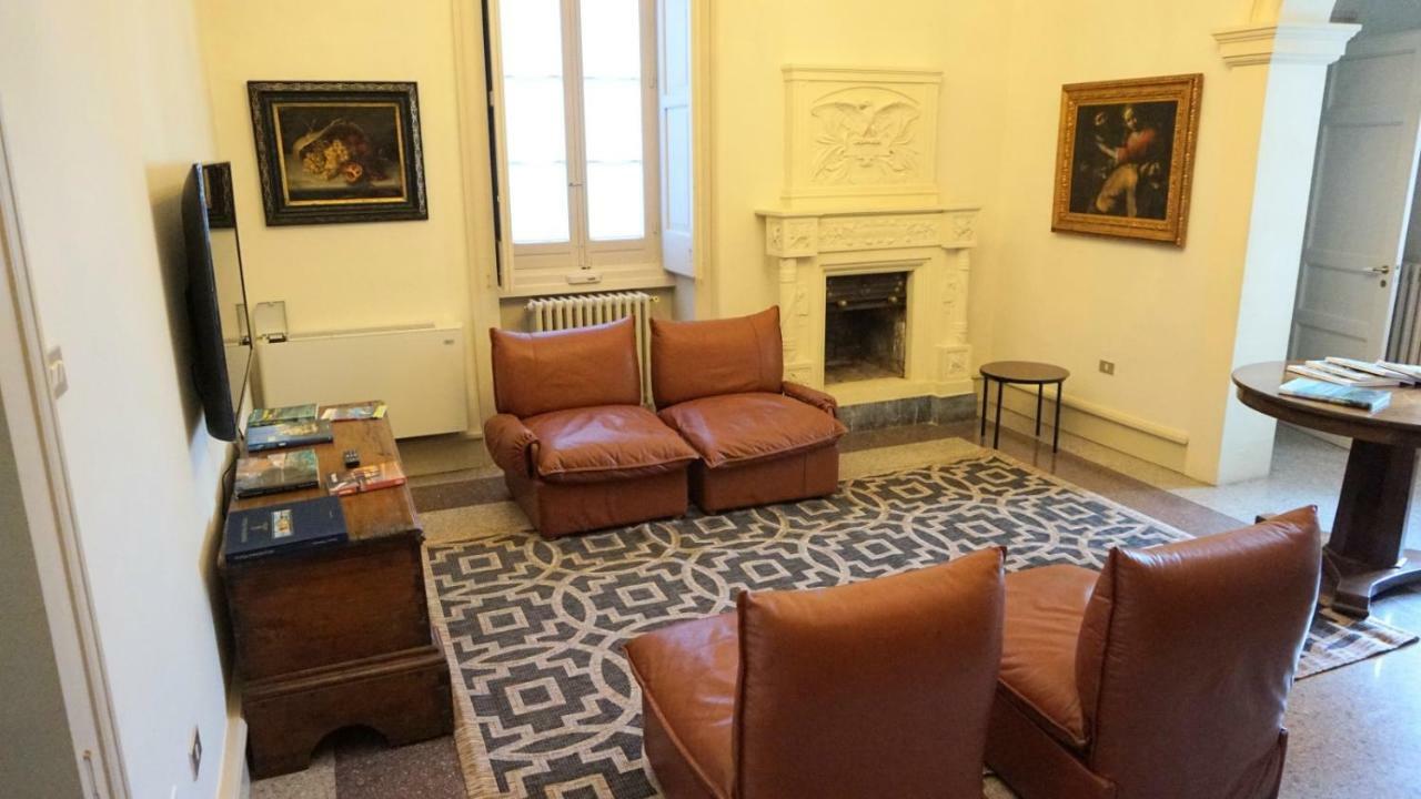 波贾尔多 Palazzo Circolone酒店 外观 照片